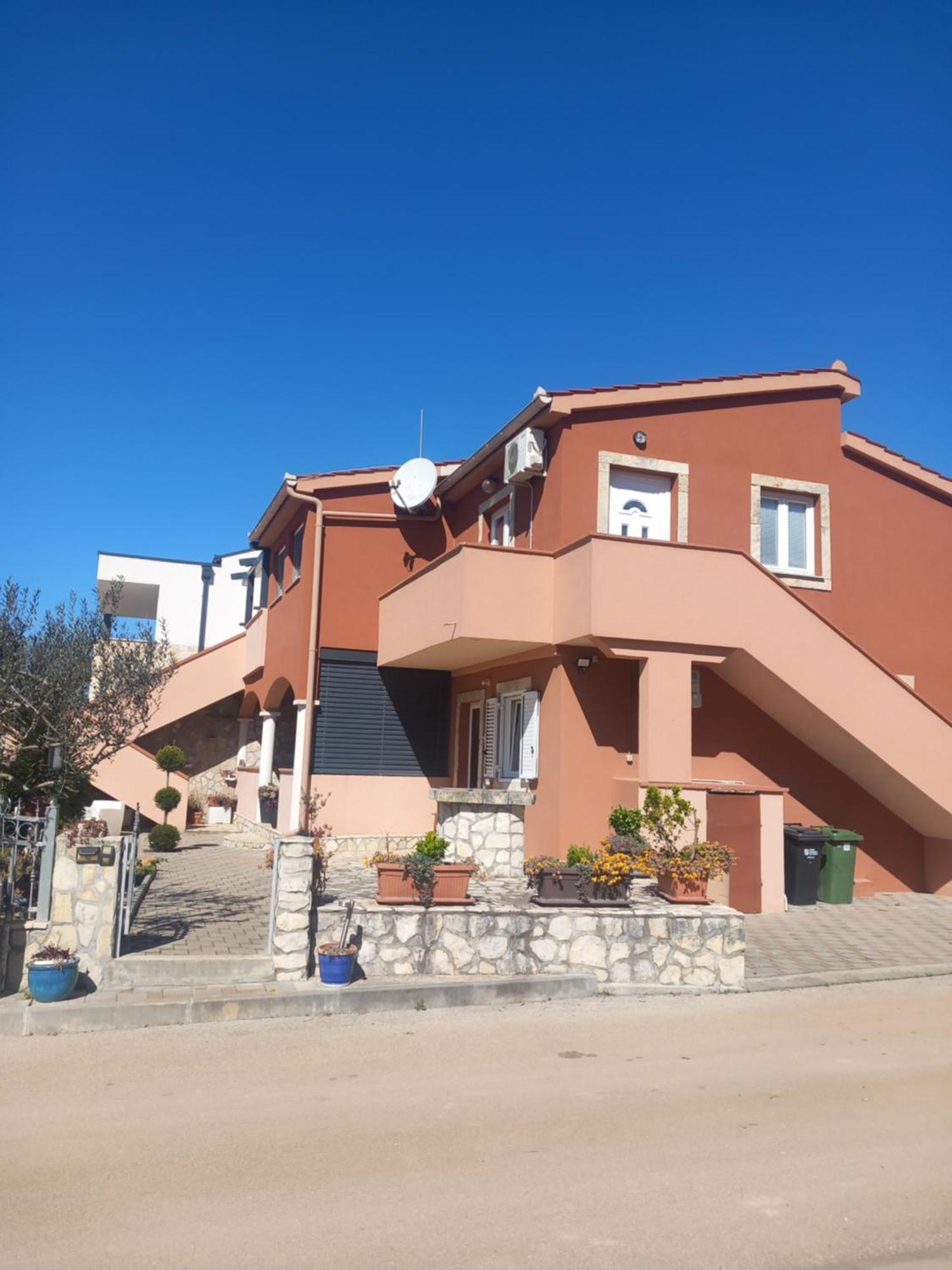 Apartmani Goga Биоград-на-Мору Экстерьер фото
